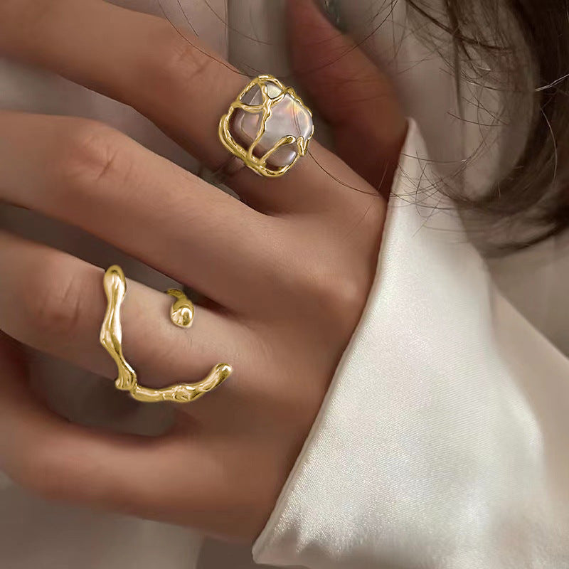 Irregular Moon Pearl Ring Set