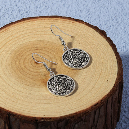 Fashion New Metal Pendant Earrings