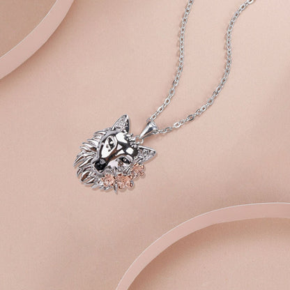 Retro Domineering Wolf Head Necklace