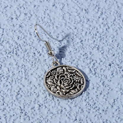 Fashion New Metal Pendant Earrings