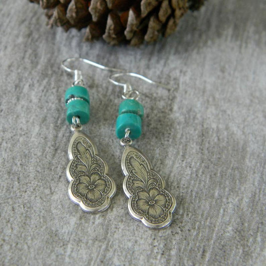 Retro Exquisite Carved Embedded Turquoise Earrings