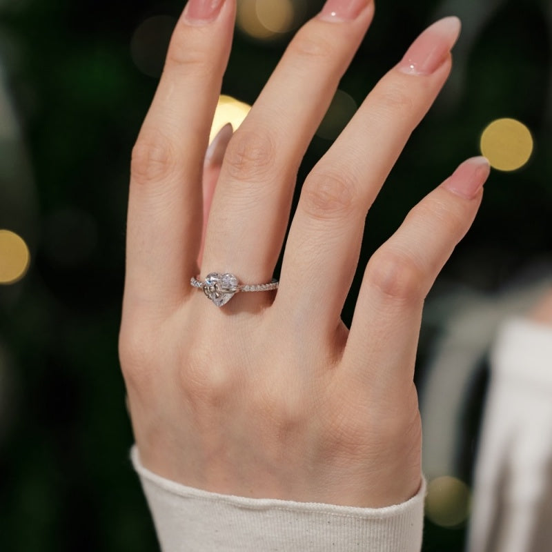Heart Zircon Bow Ring