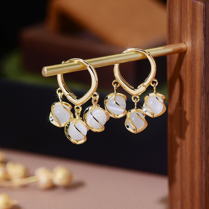 Simple Lily Earrings