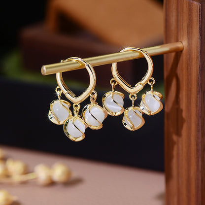 Simple Lily Earrings