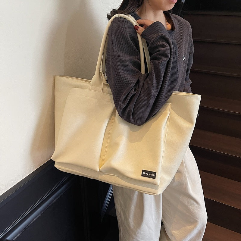 Lightweight Large Capacity Shoulder Bag