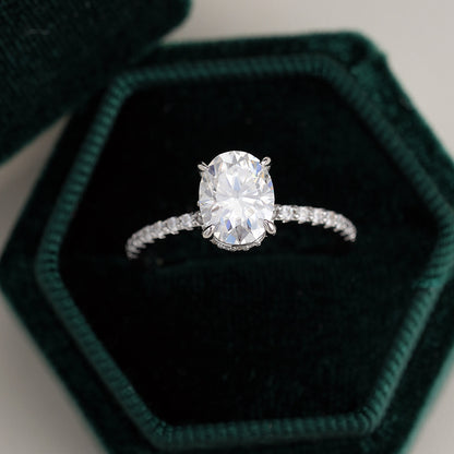 Sterling Silver Egg-shaped Big Diamond Ring