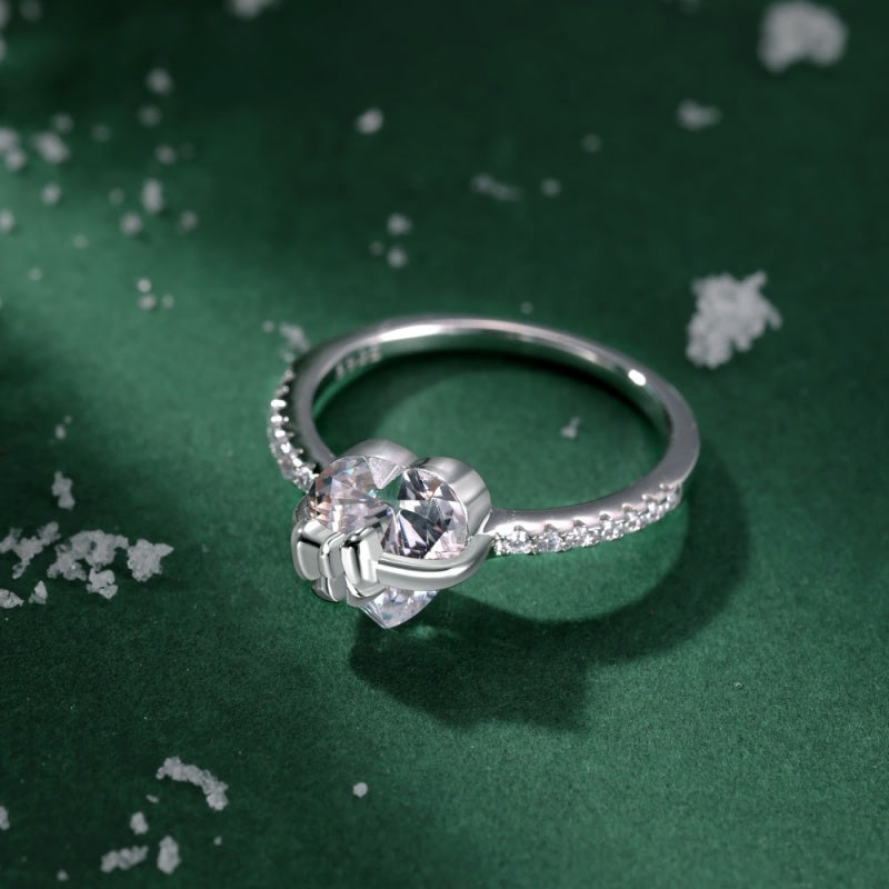 Heart Zircon Bow Ring