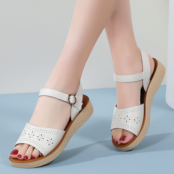 Women's Summer Non-slip Beach Sandals - Image 3