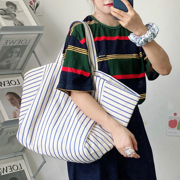 Women's Ins Shoulder Large Capacity Idle Style Striped Shoulder Bag - Image 4