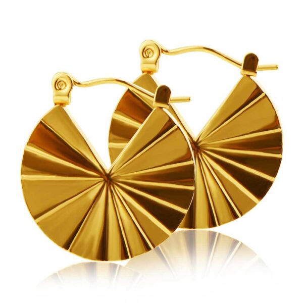 Exaggerated Scallop Earrings - Image 6