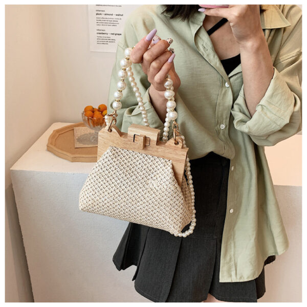 Women's Straw Beach Pearl Chain Woven Shoulder Bag - Image 7