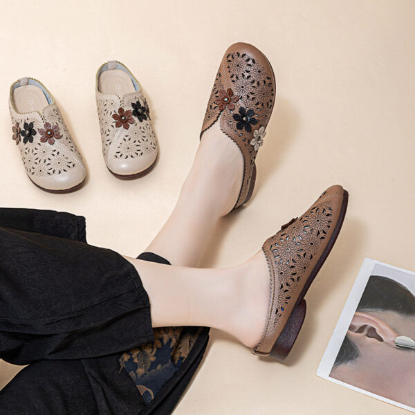 Women's Non-Slip Soft Bottom Hollowed Flat Shoes - Image 2