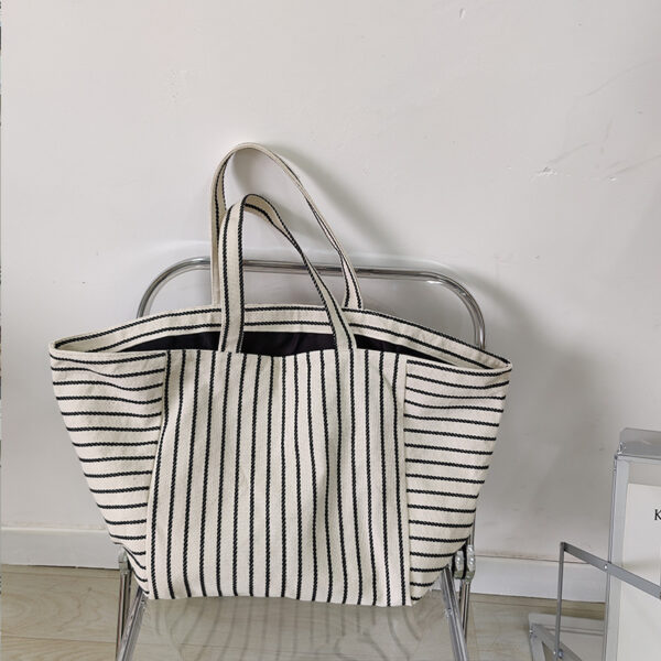 Women's Ins Shoulder Large Capacity Idle Style Striped Shoulder Bag - Image 5