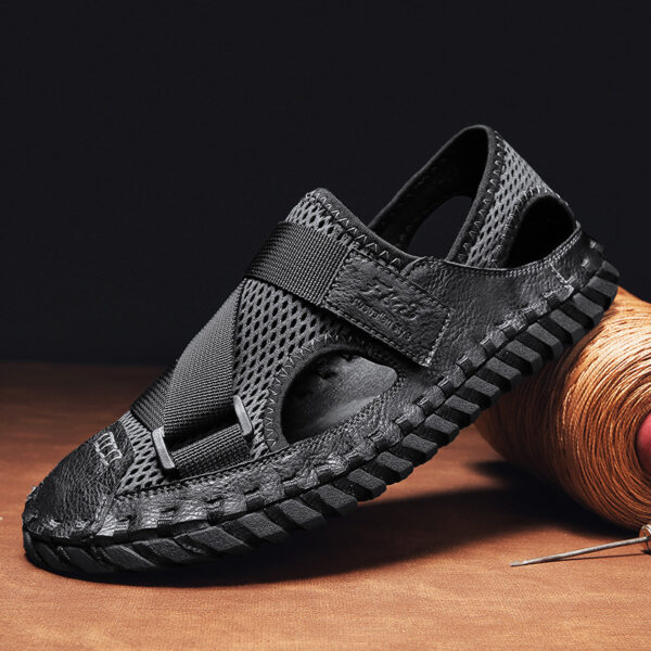 Men's Hollow Mesh Soft Bottom Sandals - Image 2