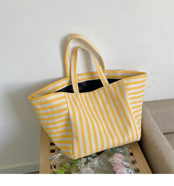 Women's Ins Shoulder Large Capacity Idle Style Striped Shoulder Bag - Image 3