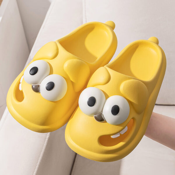 Women's Cartoon Slip-on Slippers - Image 2