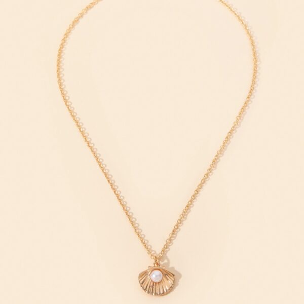 Shell Pearl Necklace For Women - Image 3