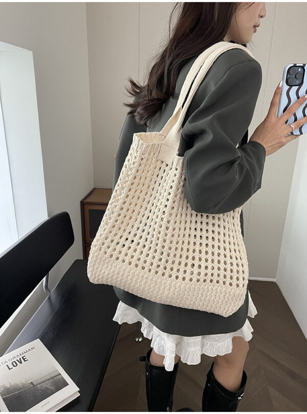 Women's Hollow Knitted Large Capacity Shoulder Bag - Image 6