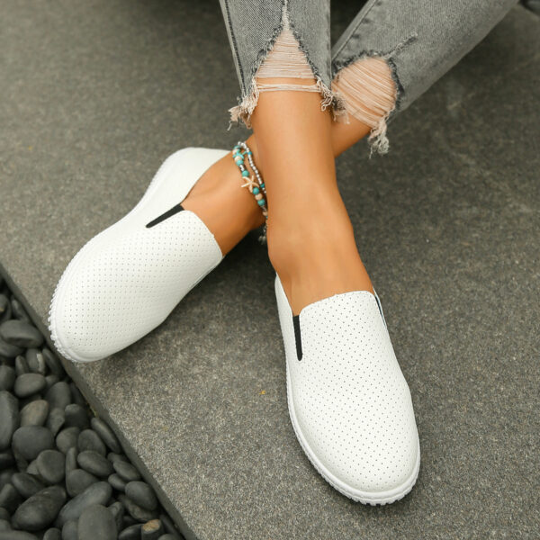 Fashion Hollowed-out Women's Casual Flat Shoes - Image 8