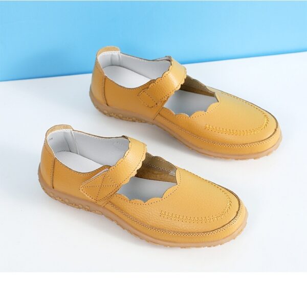 Women's Casual Flat Hollowed Round Toe Soft British Style Japanese Gommino Leather Shoes - Image 10