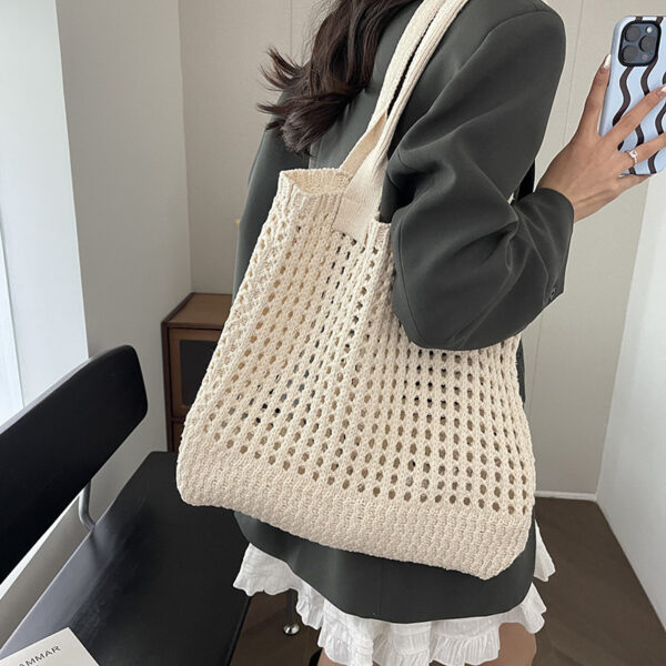 Women's Hollow Knitted Large Capacity Shoulder Bag