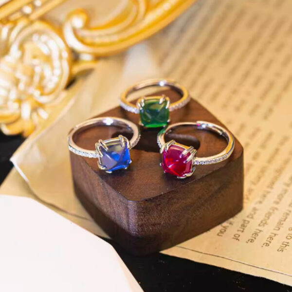 Four Claw Diamond Colorful Treasure Ring - Image 5