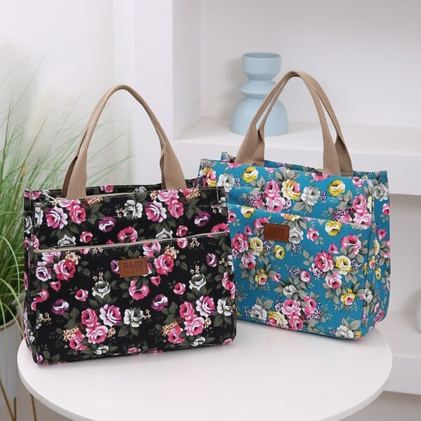 Large Capacity Ethnic Style Handbag - Image 6